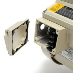 Pentair - EC-011057 - IntelliFlo VS+SVRS Variable Speed Pool Pump 3HP - Limited Warranty -Equipment Pools EC 011057 IntelliFlo VSSVRS Variable Speed Pool Pump 3HP Limited Warranty 5