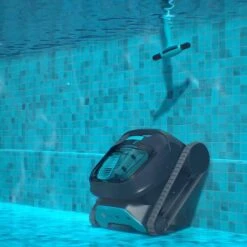 Dolphin - Liberty 300 Cordless Robotic Pool Cleaner -Equipment Pools Liberty 300 Cordless Robotic Pool Cleaner 7