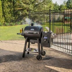 Broil King - Regal Pellet 400 Smoker And Grill -Equipment Pools Regal Pellet 400 Smoker and Grill 7