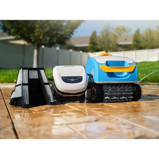 Aqua Products - Sol In-Ground Robotic Pool Cleaner 3 Aqua Products - Sol In-Ground Robotic Pool Cleaner - Image 3
