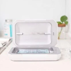 UV-Turtle Phone Sanitizer, White -Equipment Pools UV Turtle Phone Sanitizer White 2